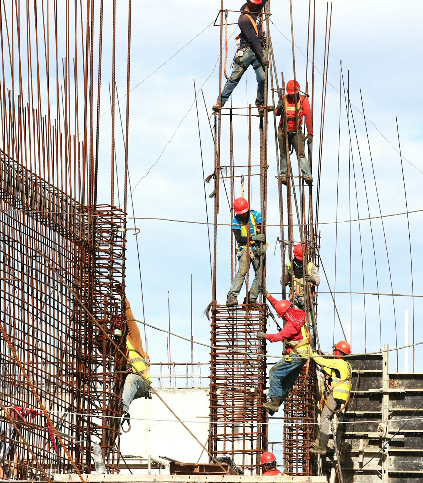 Illustrative photograph of work on a building site. Not a ULOT Construction project.